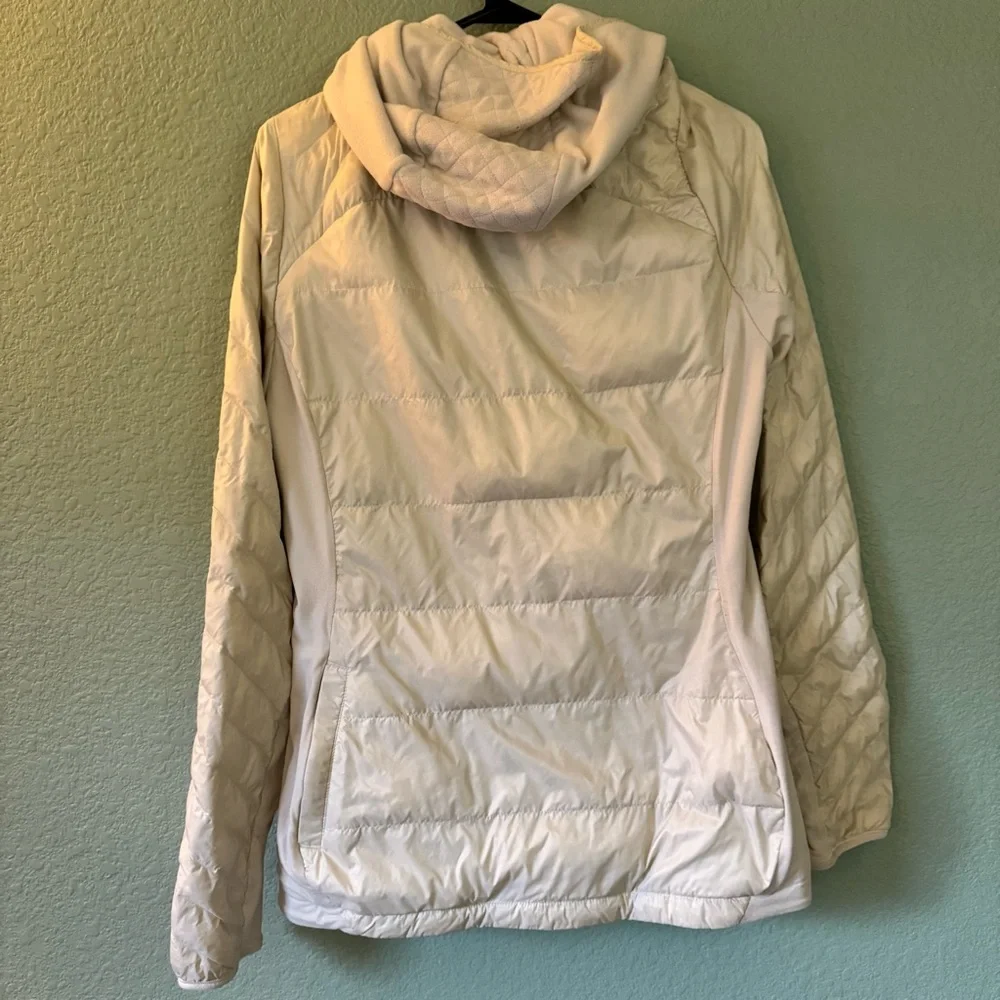 lululemon athletica Cream Puffer Jacket with Hood and Quilted Design - Picture 4 of 11